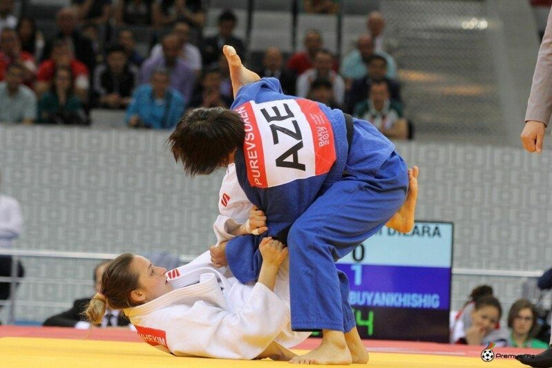 Ramilə Əliyeva Avropa çempionatında gümüş medal qazandı
