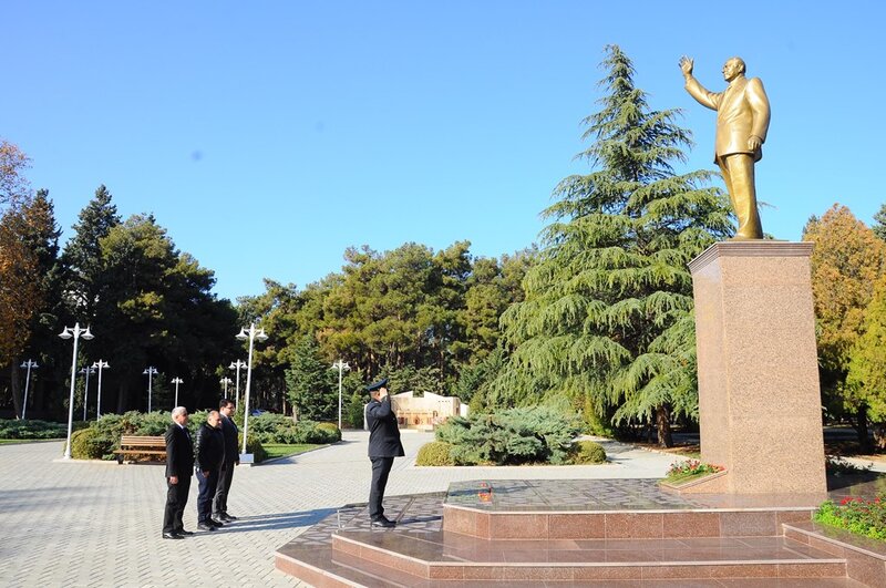 22 noyabr - ədliyyə işçilərinin peşə bayramı günüdür