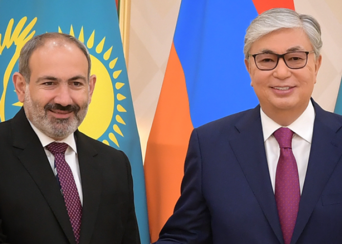 Paşinyan Tokayevə ZƏNG ETDİ
