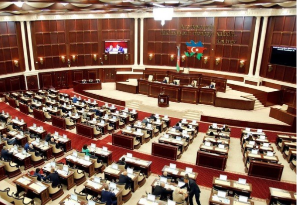 Parlamentin yaz sessiyasının ilk komitə iclasının vaxtı MƏLUM OLDU