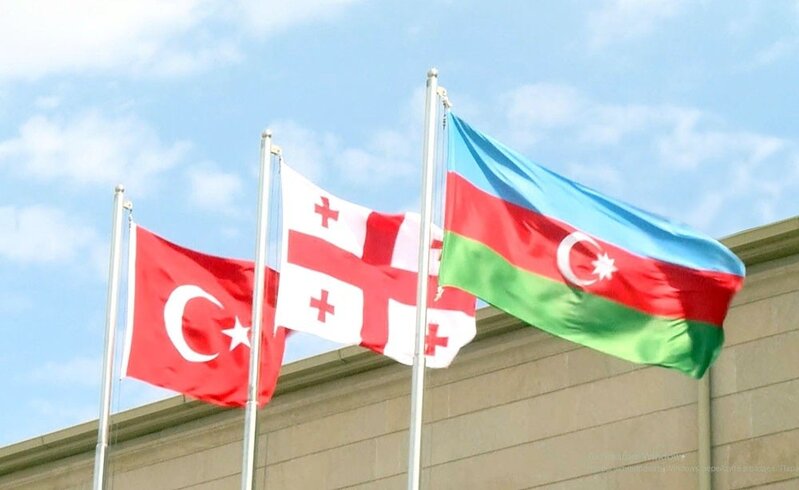 Gürcüstan və Türkiyə XİN rəhbərləri Azərbaycanla üçtərəfli iş birliyini müzakirə ediblər