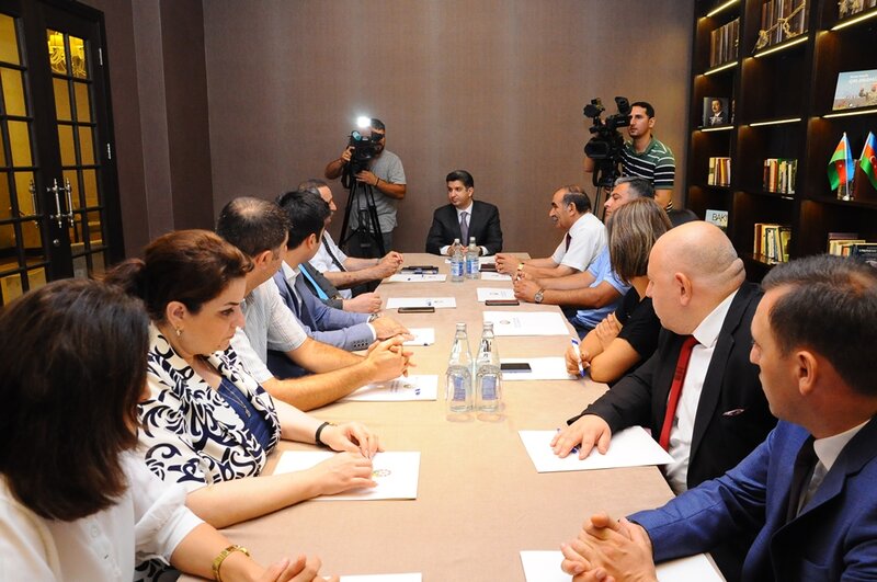Naftalanda media nümayəndələri ilə görüş keçirildi - FOTOLAR