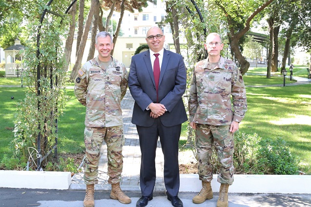 ABŞ Milli Qvardiyasının general-mayoru Azərbaycandadır - FOTO