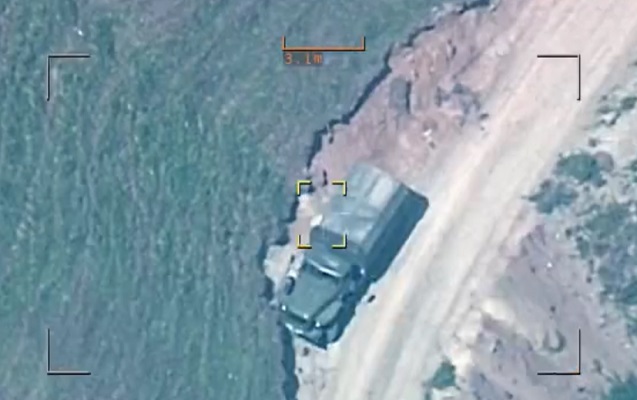 Azərbaycan PUA-sı erməni terrorçularının hərbi avtomobilini məhv edib - GÖRÜNTÜLƏR