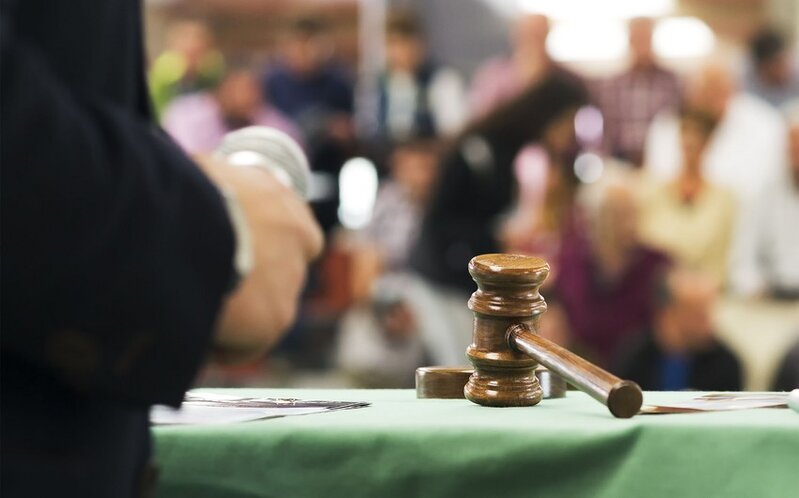 Daha 26 dövlət müəssisəsi hərraca çıxarılır