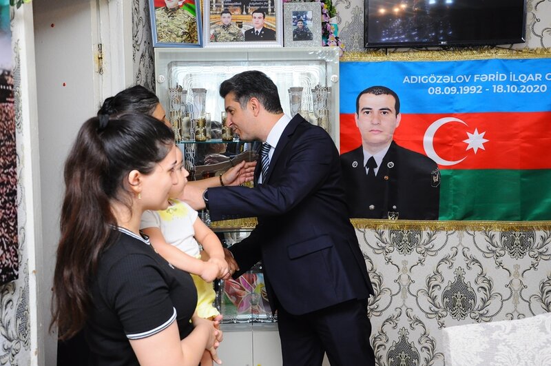 Vətən Müharibəsi Şəhidi Fəirid Adıgözəlovun ailəsi ziyarət olunub - FOTOLAR