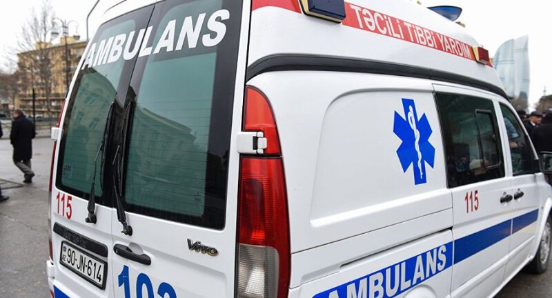 Tovuzda 3 yaşlı uşağın və 17 yaşlı oğlanın üzərinə ağac aşdı