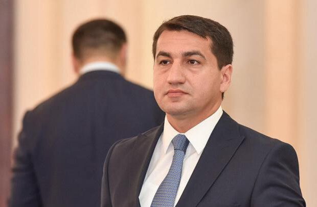 Hikmət Hacıyev Gəncə terrorunun ikinci ildönümü ilə bağlı paylaşım etdi