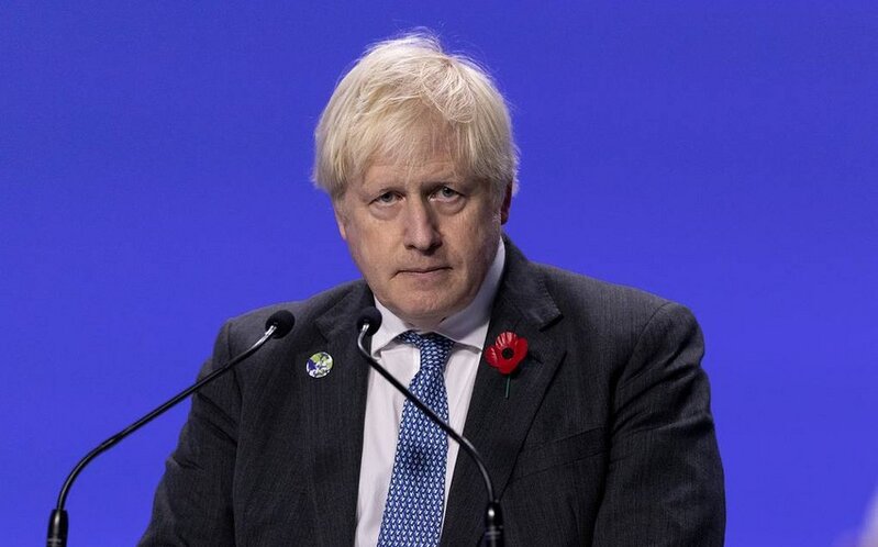 Britaniyanın müdafiə naziri Consonun namizədliyini DƏSTƏKLƏDİ