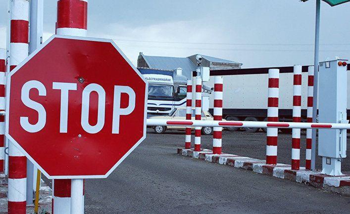 Daha bir ölkə Rusiya vətəndaşlarına girişi bağladı
