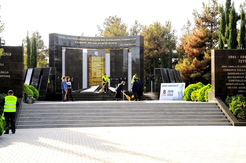 8 noyabr-Zəfər Günü ilə bağlı Naftalanda silsilə tədbirlər davam etdirilir - FOTOLAR