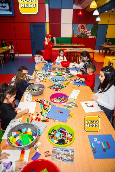 Bakıda ilk dəfə 'Lego Mego' uşaq əyləncə mərkəzi açıldı - FOTOLAR