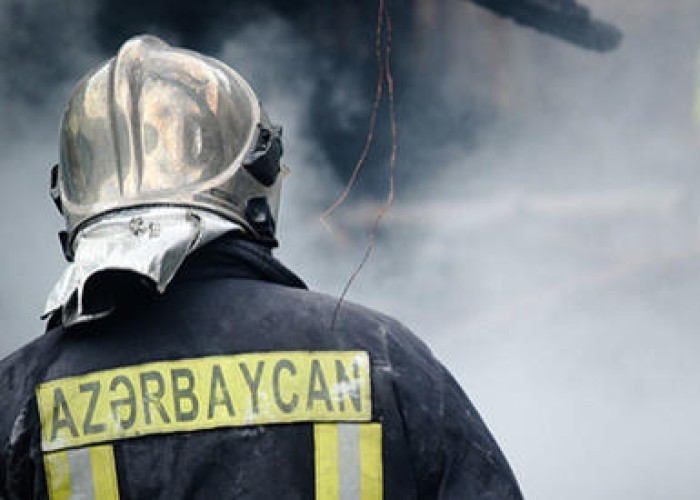 Gəncədə yaşayış evində yanğın oldu