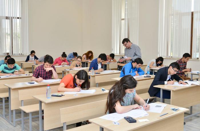 Ali məktəblərə, kolleclərə qəbul imtahanları üçün yeni tariflərə dair güzəştlər ediləcək