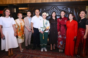 Leyla Əliyeva Bakı Kitab Mərkəzində 