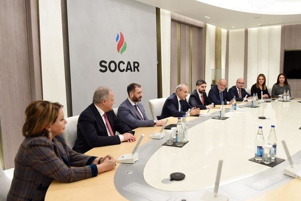 Xoşbəxt Yusifzadənin 93 yaşının tamam olması münasibətilə SOCAR-da tədbir keçirilib - FOTO