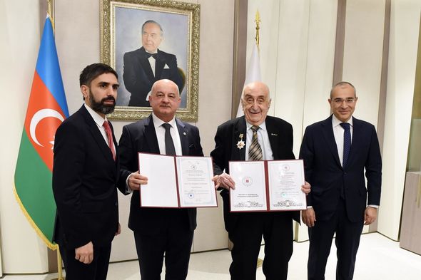 Xoşbəxt Yusifzadənin 93 yaşının tamam olması münasibətilə SOCAR-da tədbir keçirilib - FOTO