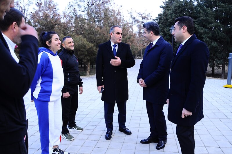 Naftalanda yeni idman qurğuları sakinlərin istifadəsinə verildi - FOTOLAR