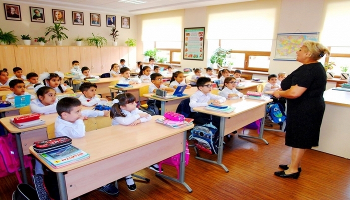 Övladları məktəb və bağçaya gedən VALİDEYNLƏRƏ MÜRACİƏT EDİLDİ