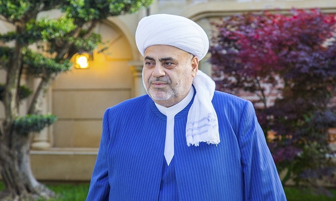 Allahşükür Paşazadə: 