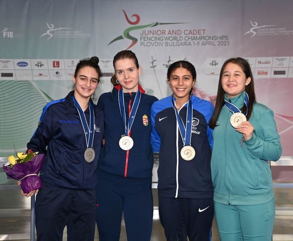 Azərbaycan qılıncoynatma tarixində ilk - FOTO