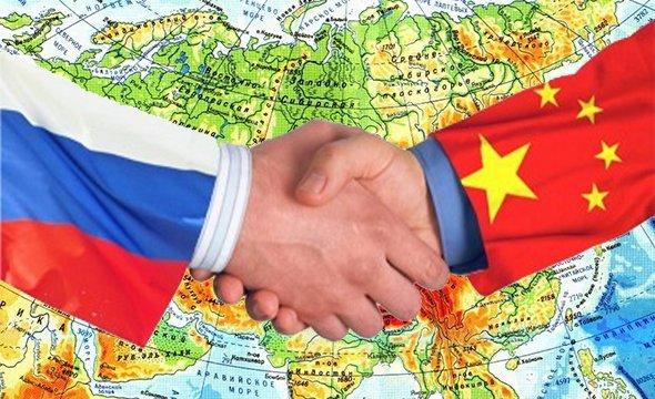 Putin Çinin müdafiə naziri ilə görüşdü
