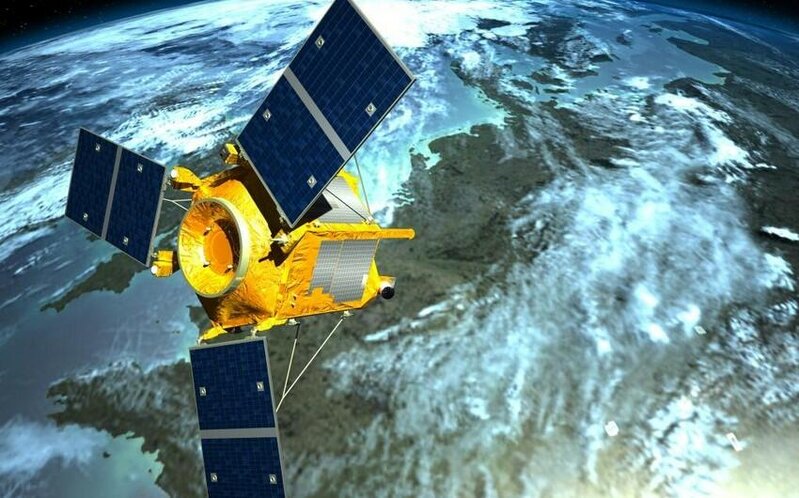 Azərbaycan peykinin meteoritlə toqquşduğu ehtimal olunur - Əlaqə kəsildi