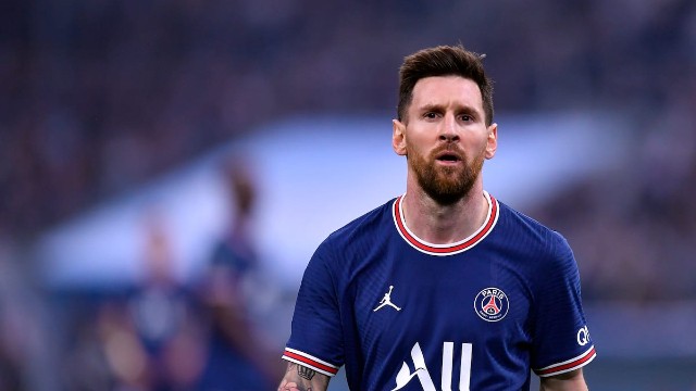 Messi PSJ ilə bağlı qərarını verdi