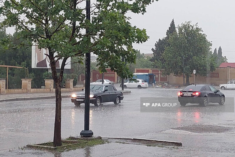 Gəncəyə yağışdan sonra sel gəlib - FOTO
