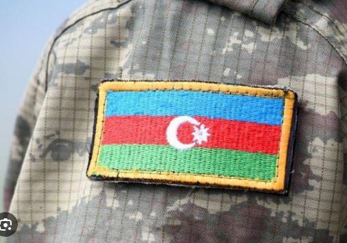 Azərbaycanda kütləvi dava: Əsgər bir qardaşı öldürdü, digərini yaraladı