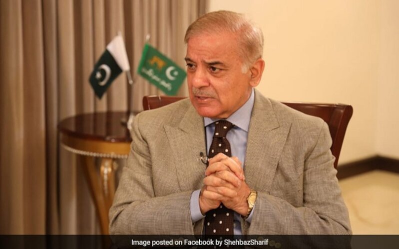 Pakistanın baş naziri Azərbaycana GƏLDİ