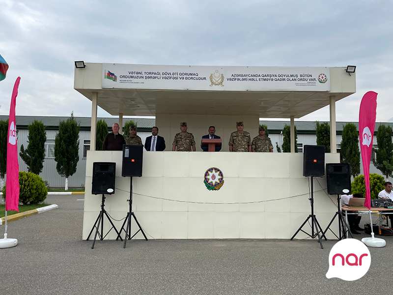 Nar Silahlı Qüvvələr Günü münasibətilə hərbçiləri təbrik etdi - FOTOLAR