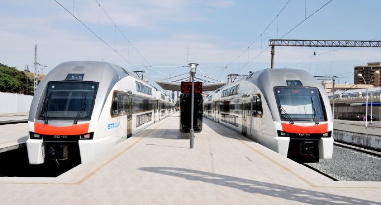 Bakı-Sumqayıt qatarlarında biletlərlə bağlı YENİLİK