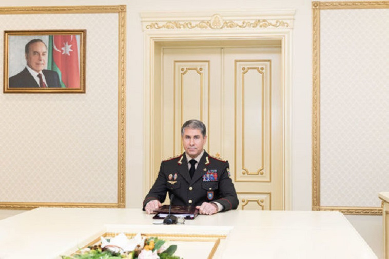 Vilayət Eyvazov Nazirliyin şəxsi heyətini Polis Günü münasibətilə təbrik edib - FOTO