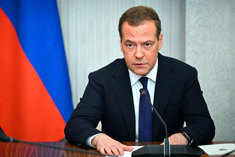 Medvedyev: Kiyev Rusiyaya buna görə zərbə endirir