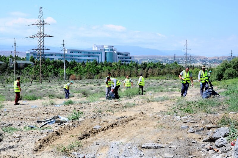 Naftalanda təmizlik aksiyası keçirildi - FOTOLAR