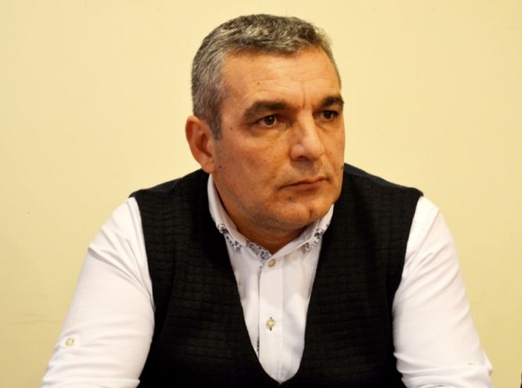 Fotosu çəkilməsəydi 'Tarqovıda'kı qanunsuz obyekt tikiləcəkdi? - 'Başqa vaxt olsa o dəqiqə tökülüşərdilər ki
