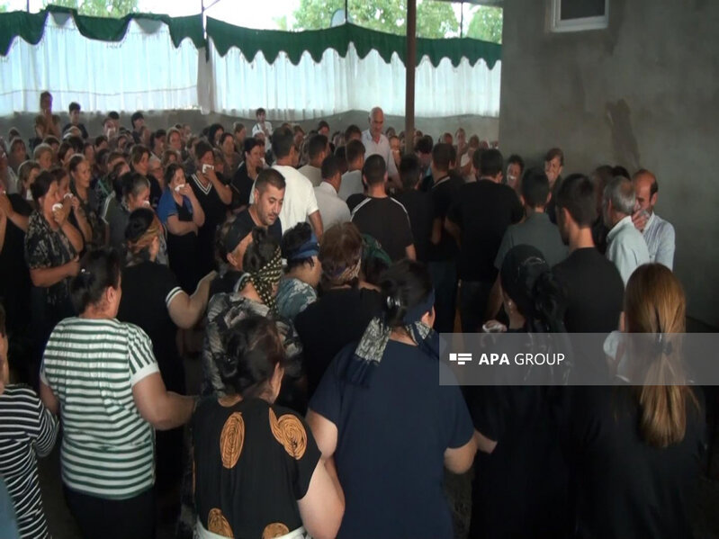Su kanalında batan iki qardaş dəfn olundu - FOTO