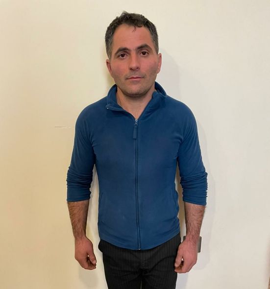 Həmkəndlilərinin təsərrüfatına od vuran şəxs ƏLƏ KEÇDİ - FOTO