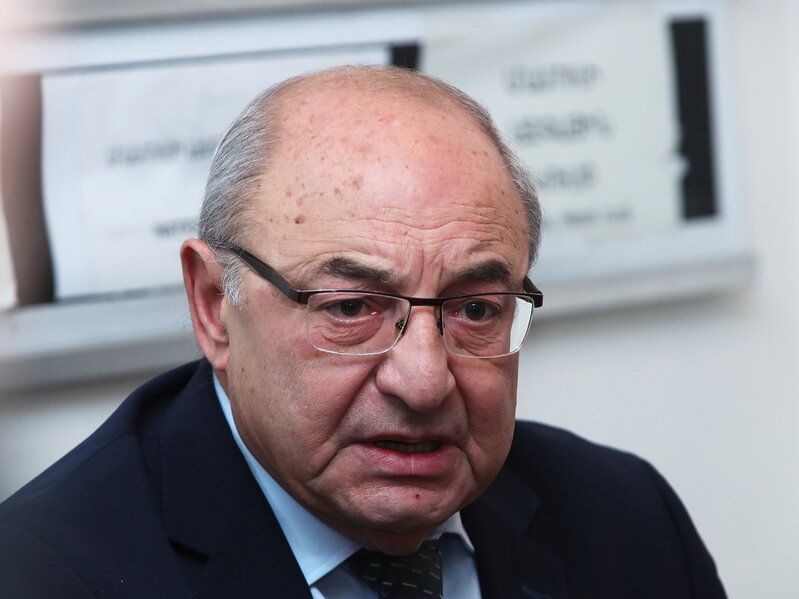 Manukyan: 
