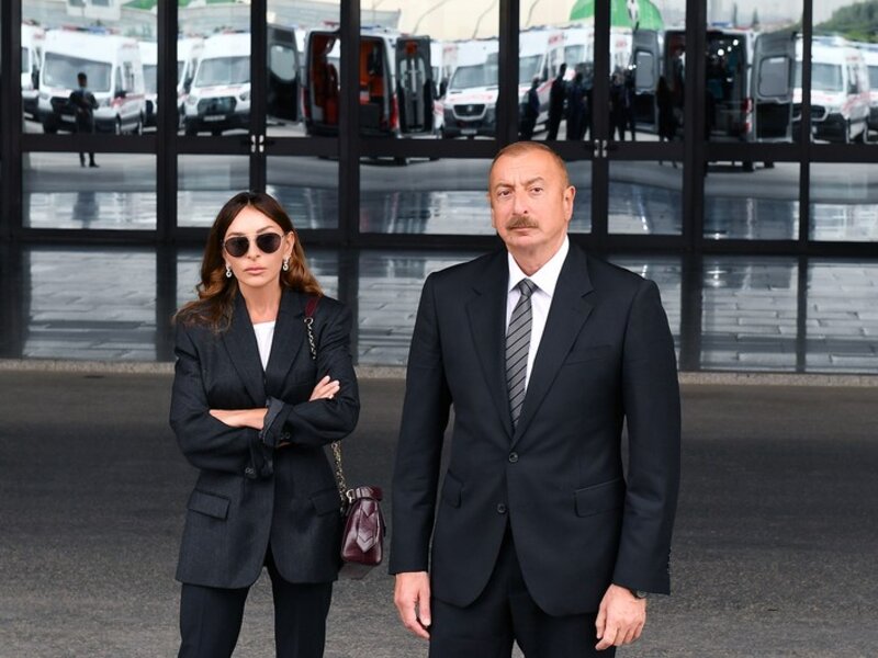 Milli Məclis Prezident İlham Əliyev və Mehriban Əliyevanı təbrik etdi