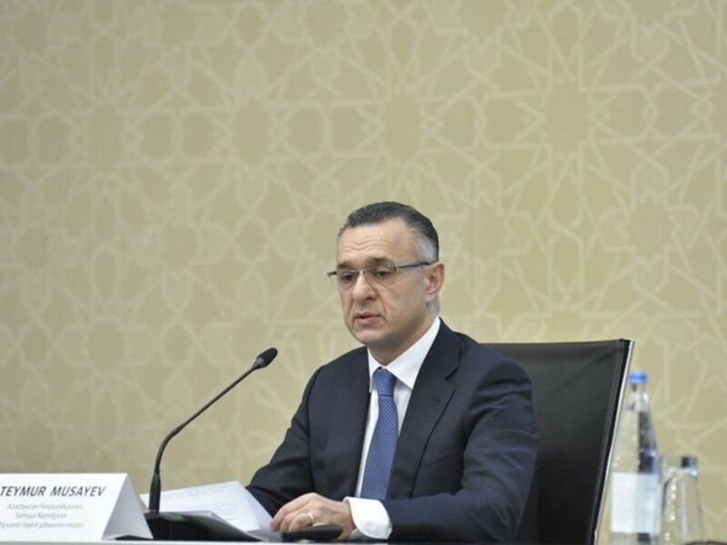 Teymur Musayev rəisi işdən çıxardı