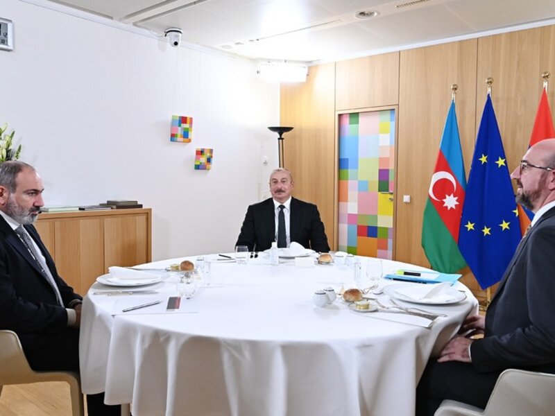 ABŞ Azərbaycan və Ermənistan liderlərinin Brüssel görüşünü dəstəklədi