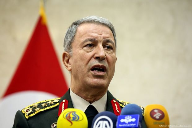 Hulusi Akar: 