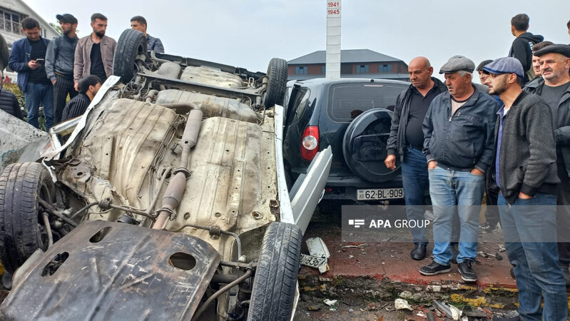 Zaqatalada yol qəzası olub, ölən var - FOTO