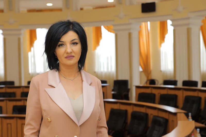 Akopyan: 