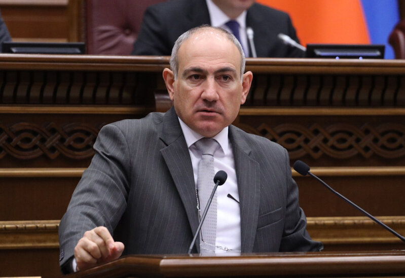 Paşinyan: Rusiya qoşunları qalacaq