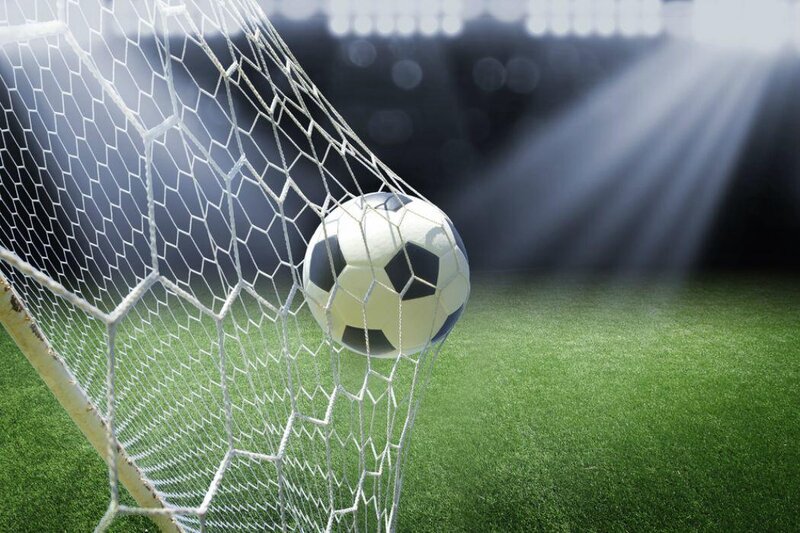 Bu futbolçu ÇL-də həftənin rəmzi komandasına salındı