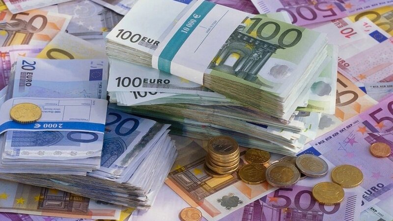 Lirə, rubl ucuzlaşdı, avro isə bahalaşdı - RƏSMİ