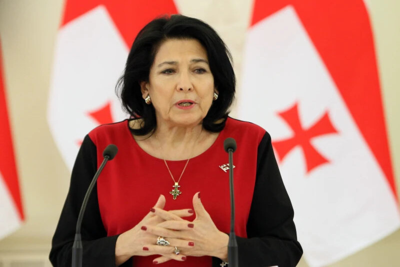 Gürcüstan parlamenti Zurabişviliyə uduzdu - İmpiçment alınmadı